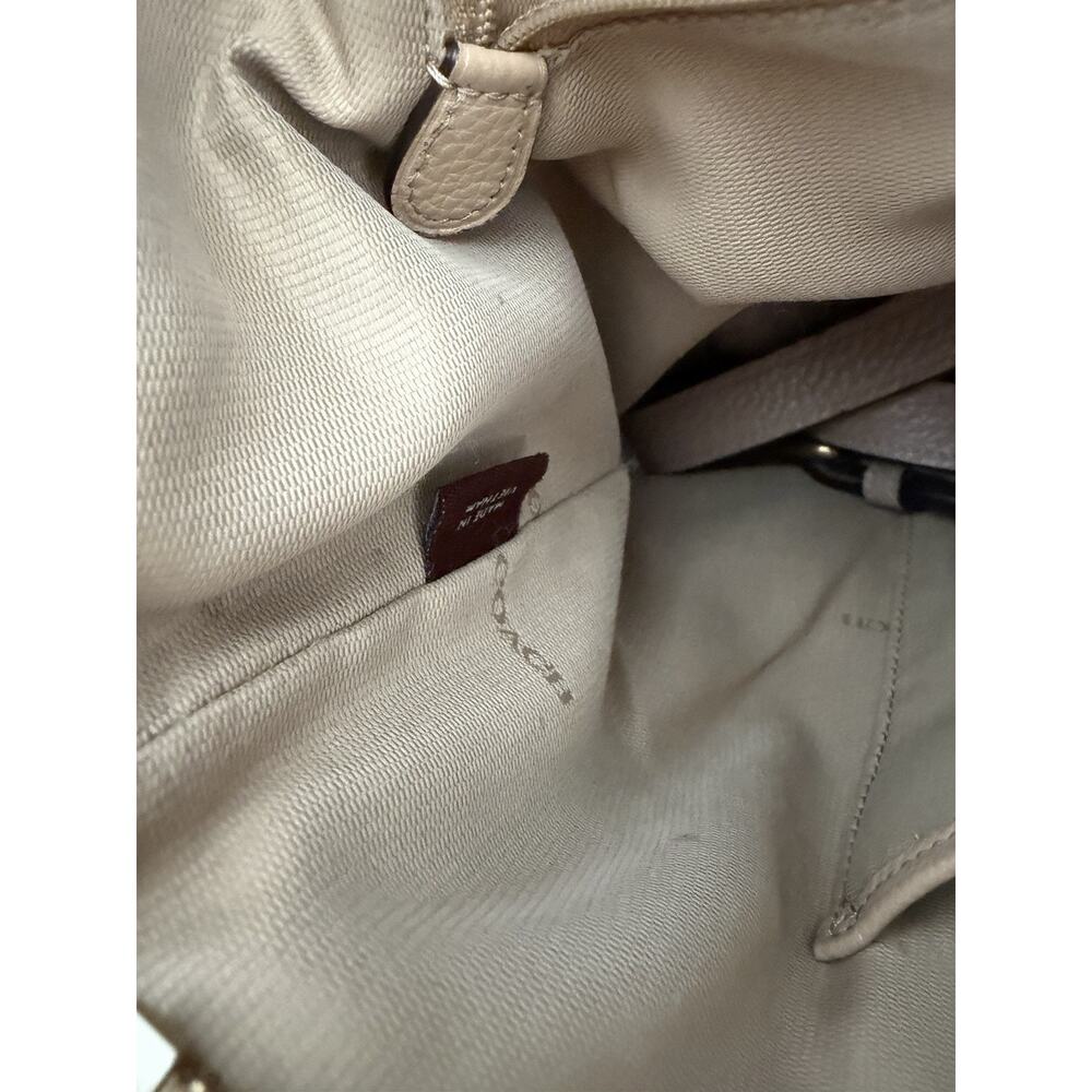 Coach Handbag Scout Hobo Bag Tan Top handle & Removable shoulder strap - Picture 9 of 15